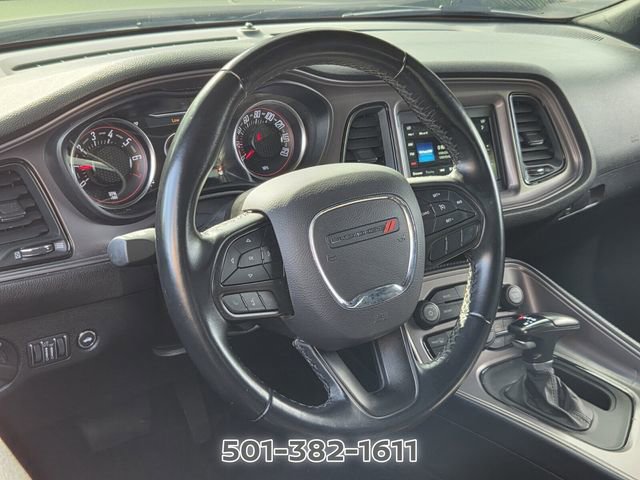 Used 2023 Dodge Challenger SXT RWD image 13