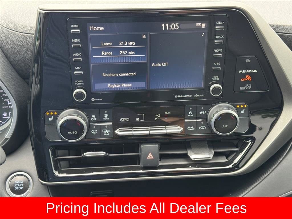 Used 2020 Toyota Highlander XLE FWD image 24