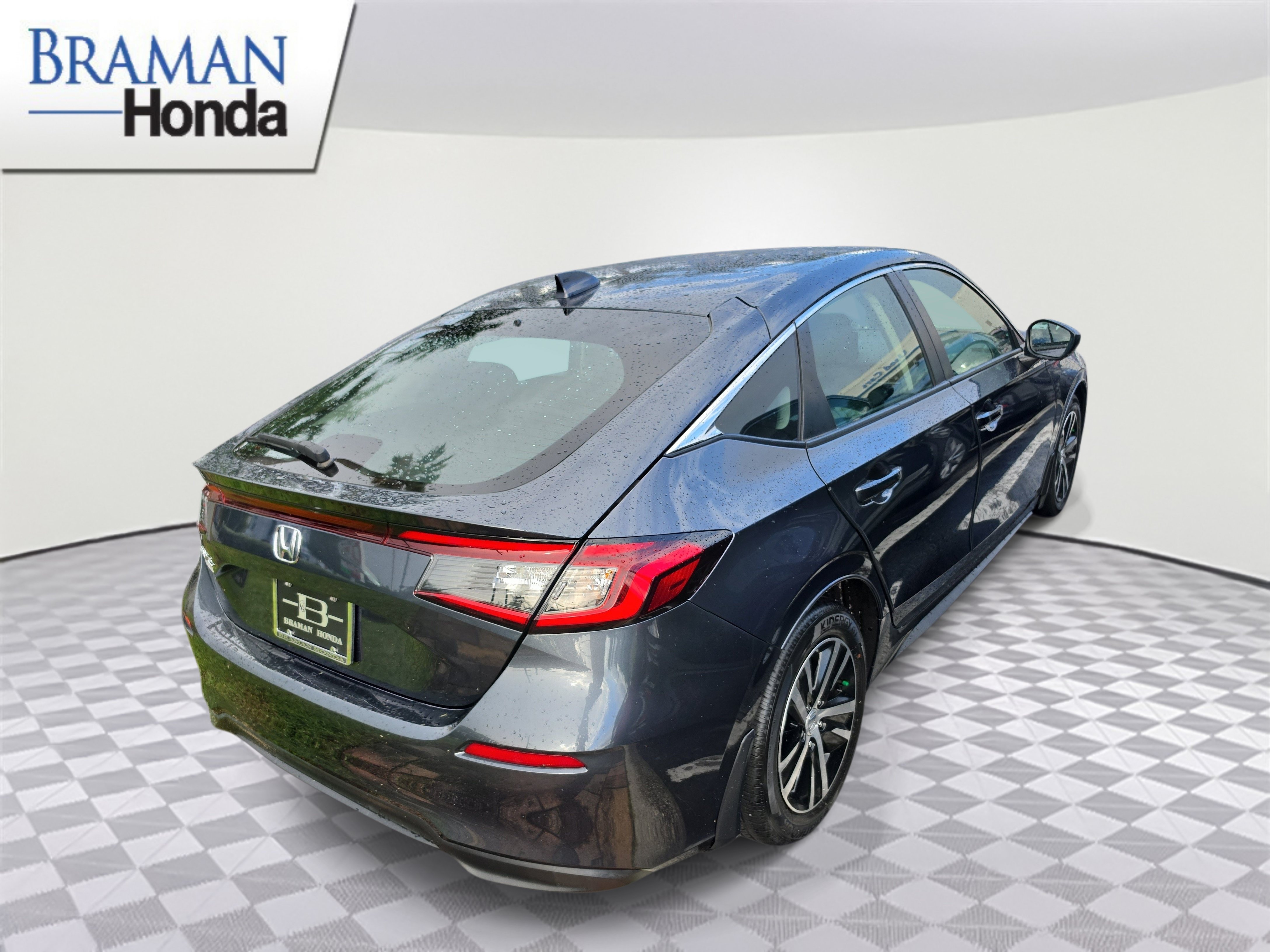 Certified 2024 Honda Civic LX image 3