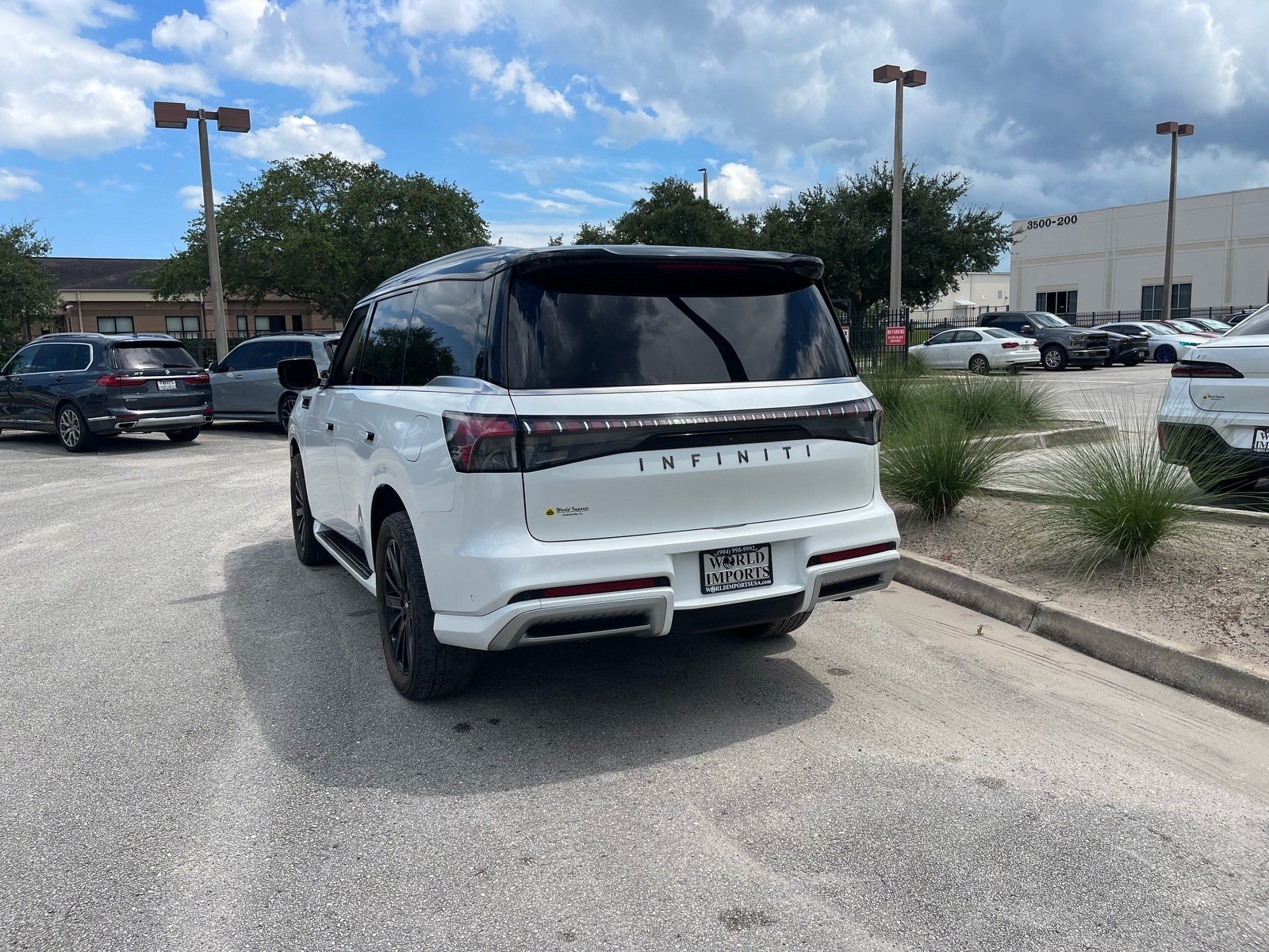 Used 2025 INFINITI QX80 Sensory AWD/4WD image 57