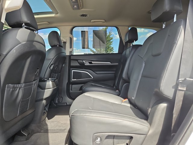 Used 2021 Kia Telluride S AWD/4WD image 20