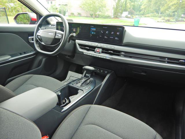 Used 2025 Kia K4 FWD image 15