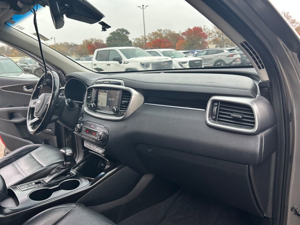 Used 2019 Kia Sorento EX w/ EX Touring Package image 30
