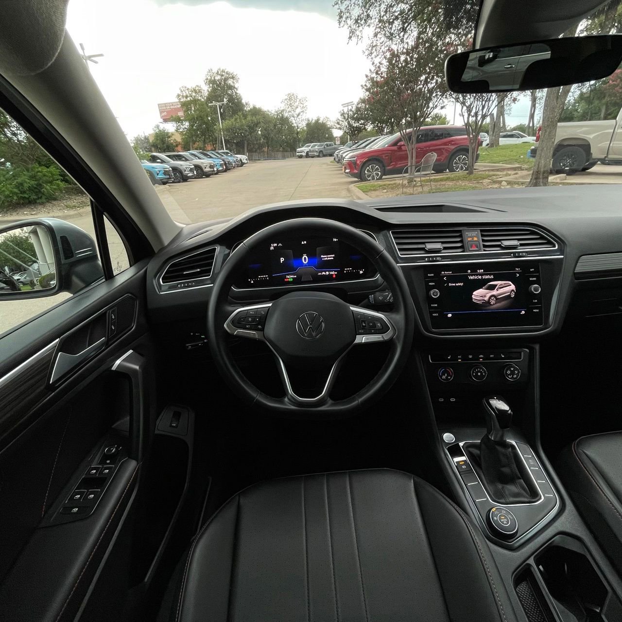 Used 2024 Volkswagen Tiguan Wolfsburg Edition AWD/4WD image 12