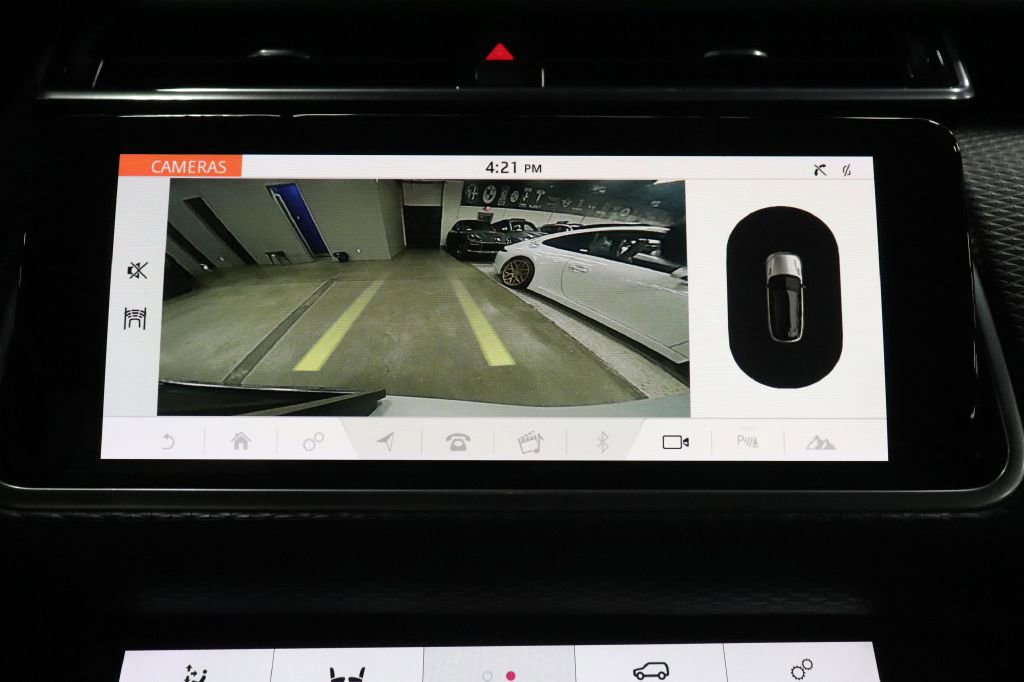 Used 2018 Land Rover Range Rover Velar S image 14