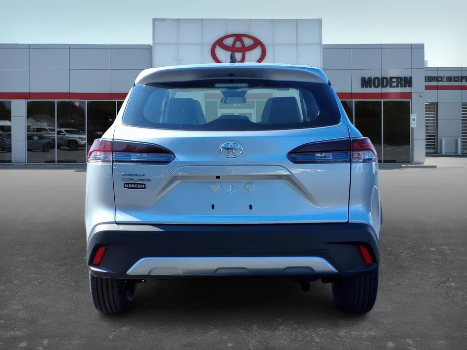 New 2026 Toyota Corolla Cross L image 5