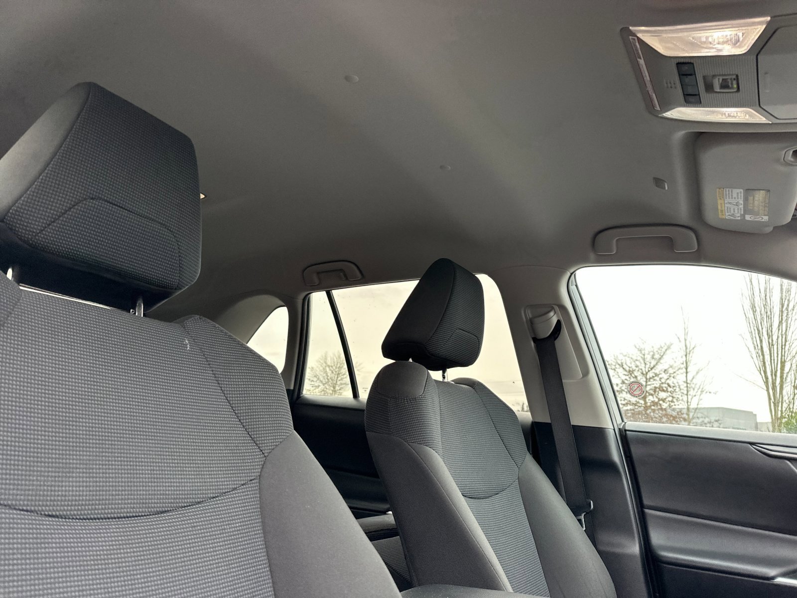 Used 2024 Toyota RAV4 LE image 16