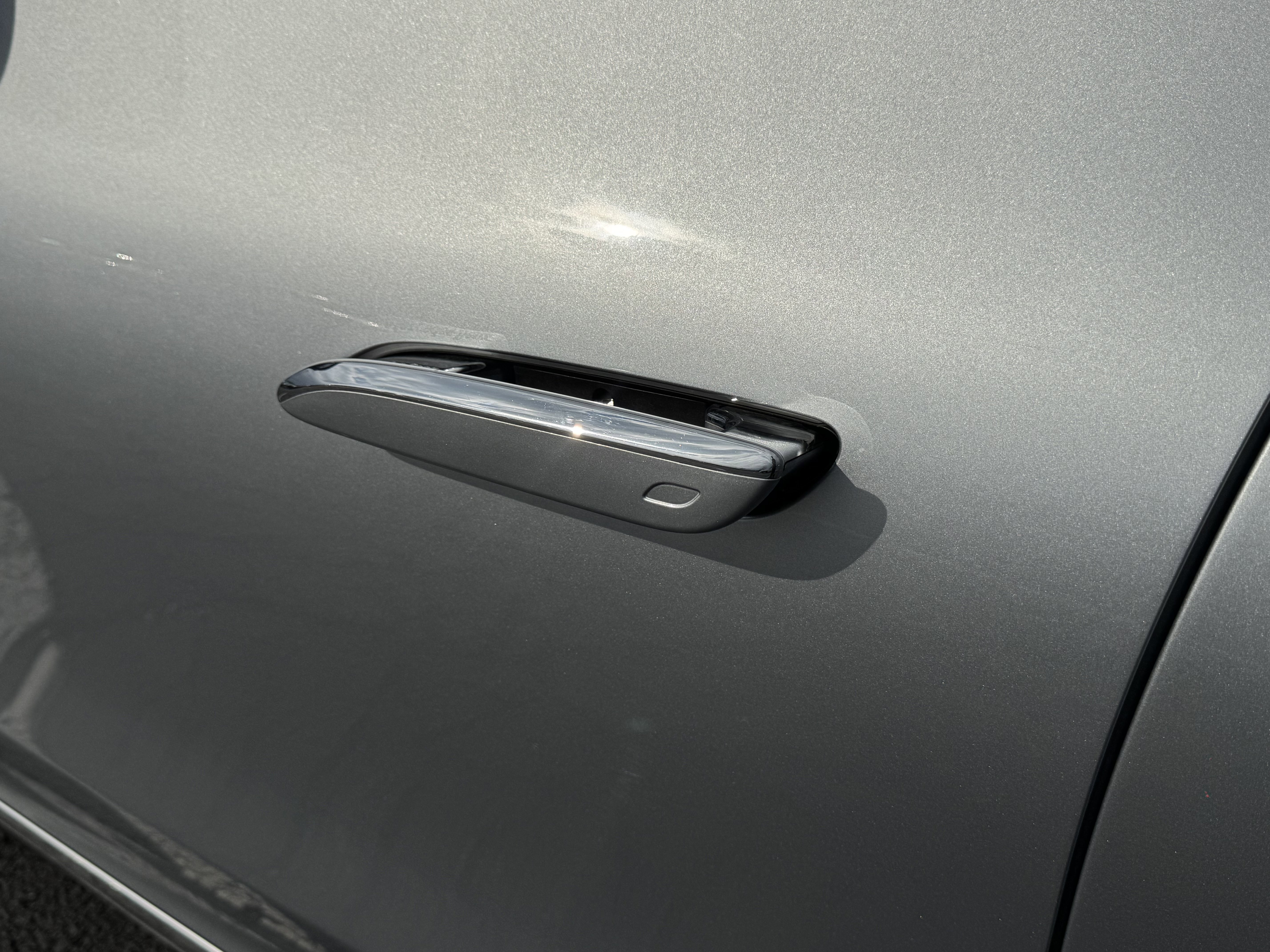 Used 2023 Mercedes-Benz EQE 350+ 4MATIC Sedan w/ Exclusive Trim Package image 19