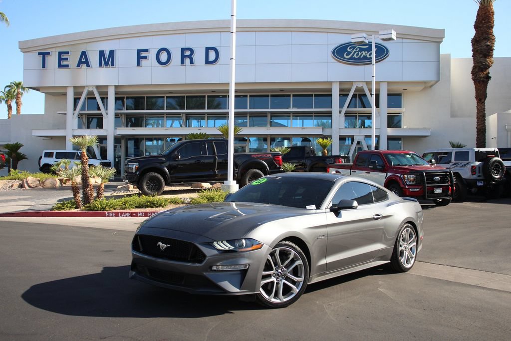 Used 2022 Ford Mustang GT Premium w/ Equipment Group 401A RWD image 2