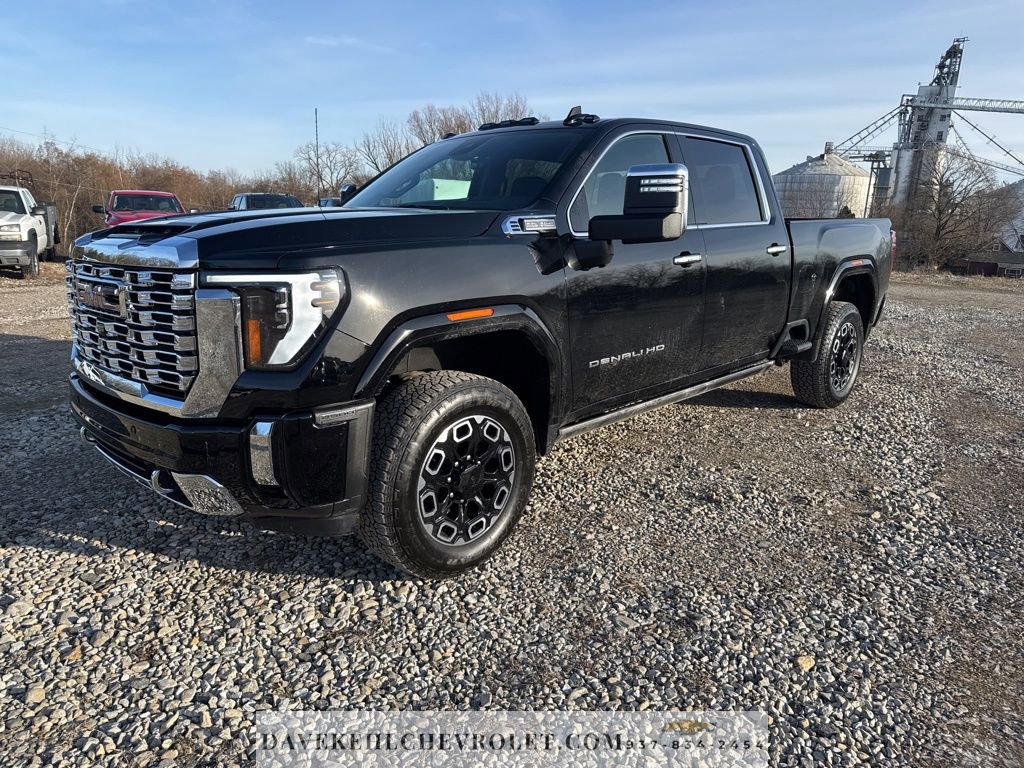 Used 2025 GMC Sierra 2500 Denali w/ Denali Reserve Package image 1