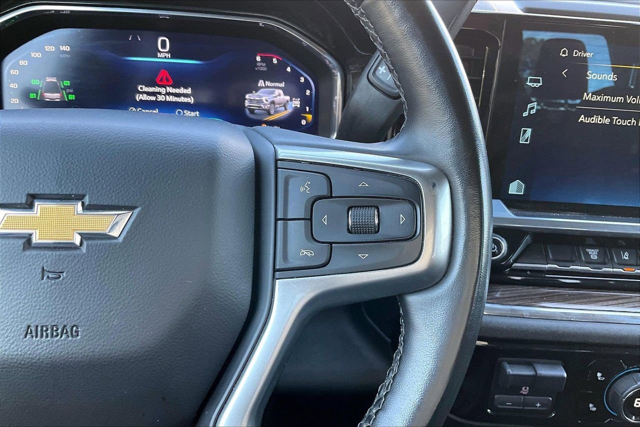 Used 2024 Chevrolet Silverado 2500 LT image 30