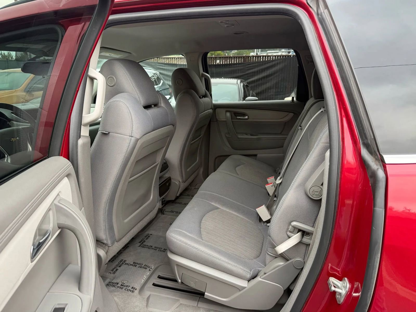 Used 2014 Chevrolet Traverse LT image 10