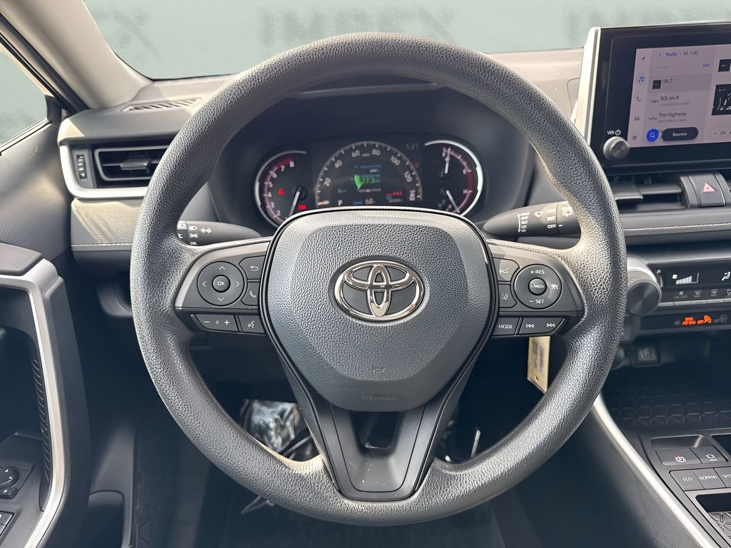Used 2024 Toyota RAV4 LE image 12