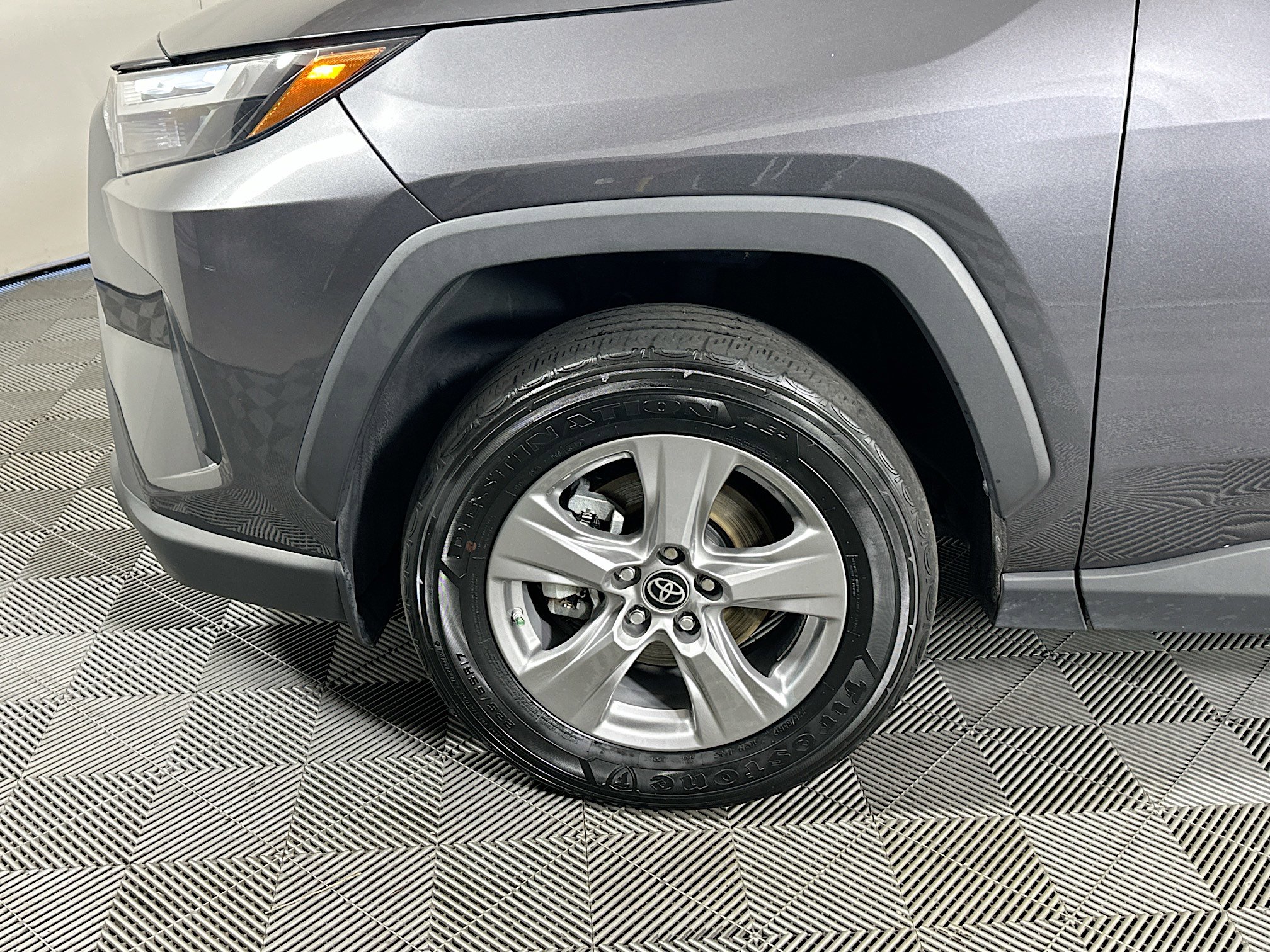 Used 2024 Toyota RAV4 LE AWD/4WD image 11