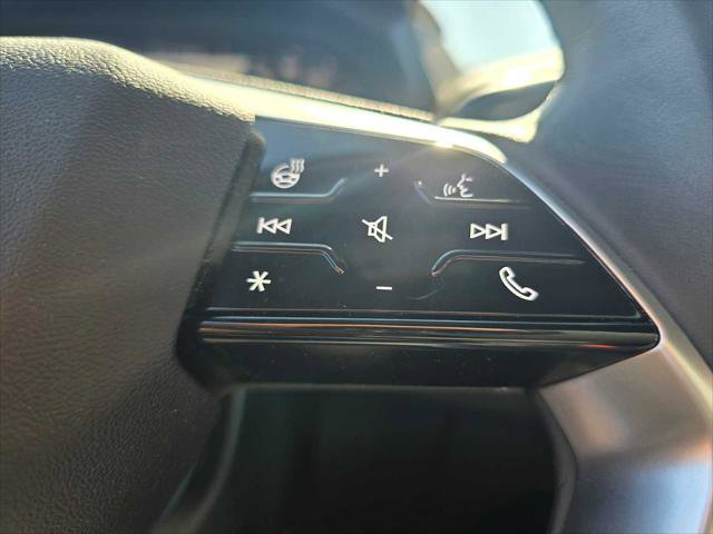 Used 2023 Audi Q4 e-tron Prestige image 35