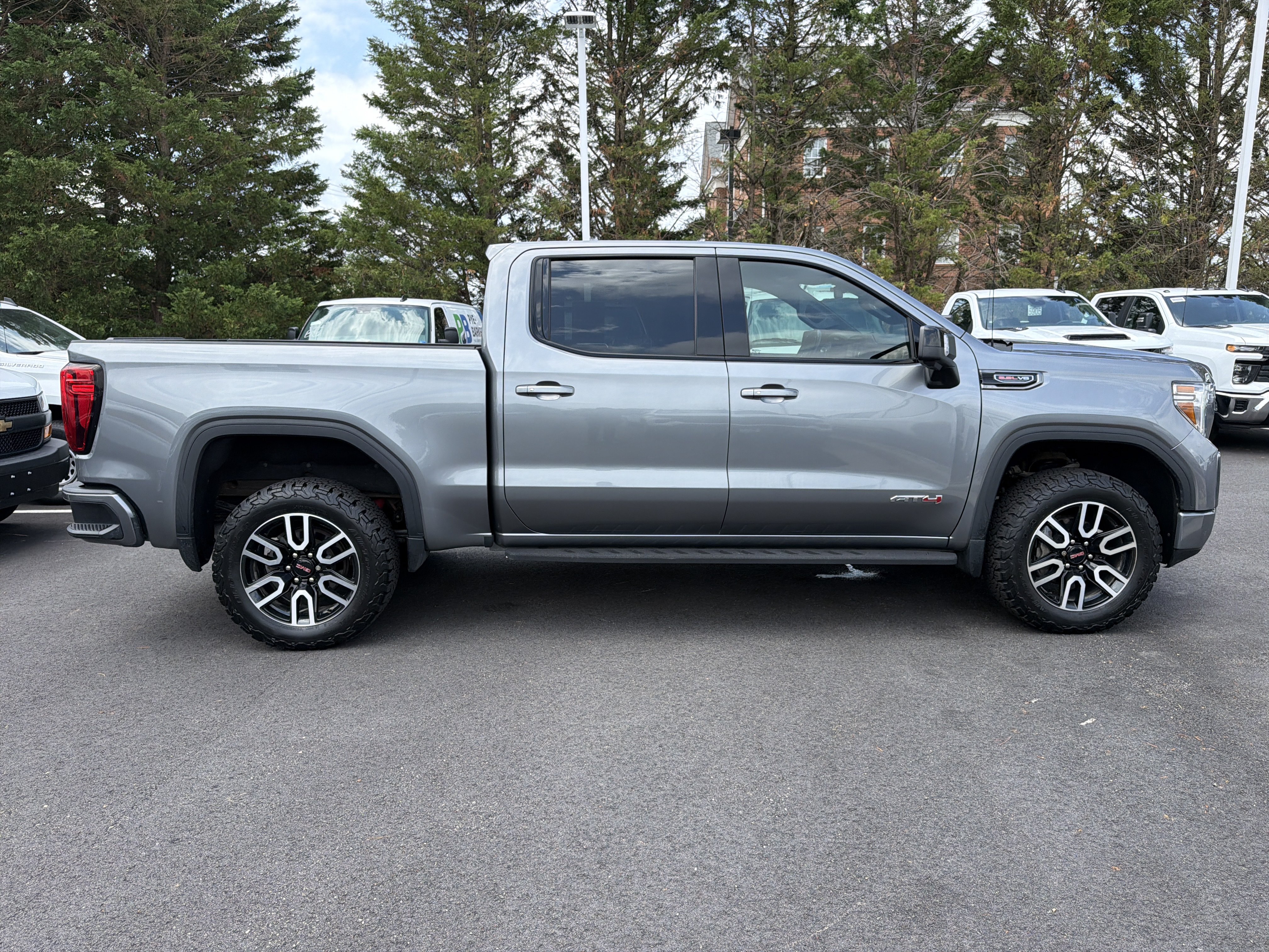 Used 2021 GMC Sierra 1500 AT4 AWD/4WD image 11