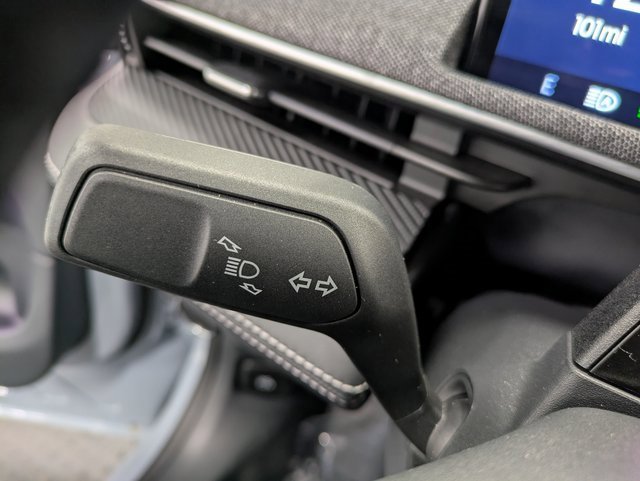 Used 2024 Ford Mustang Mach-E Premium image 17