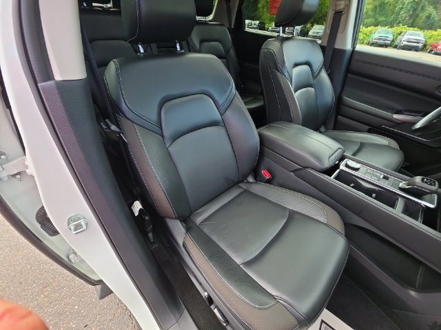 Certified 2024 Nissan Pathfinder SL w/ SL Premium Package AWD/4WD image 27