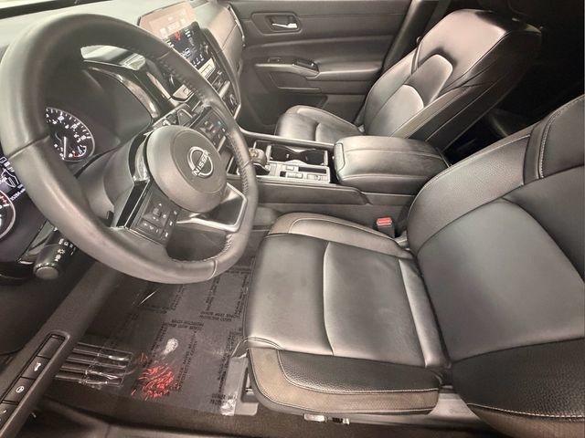 Certified 2024 Nissan Pathfinder SL FWD image 13