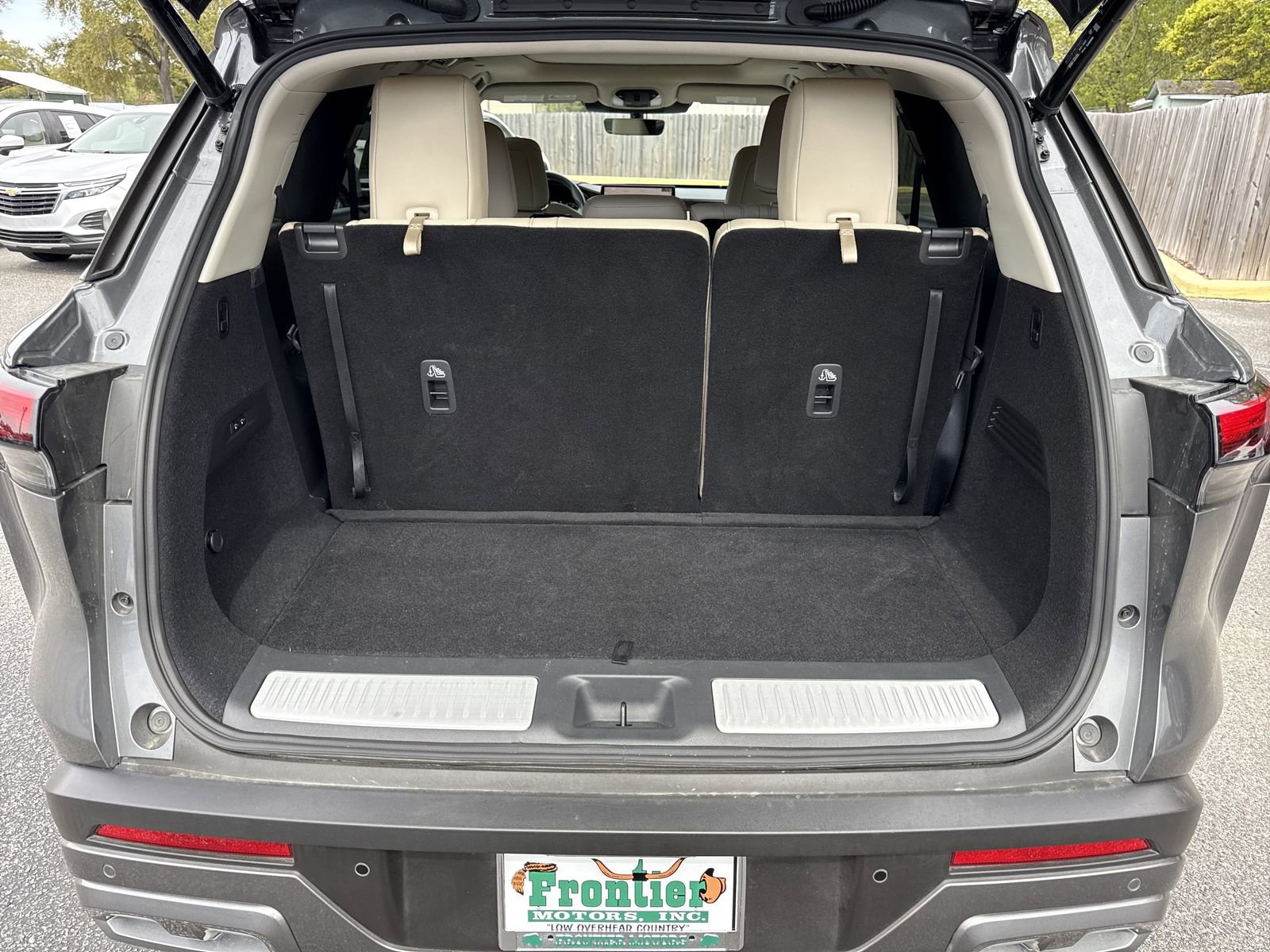 Used 2025 INFINITI QX60 Sensory image 37