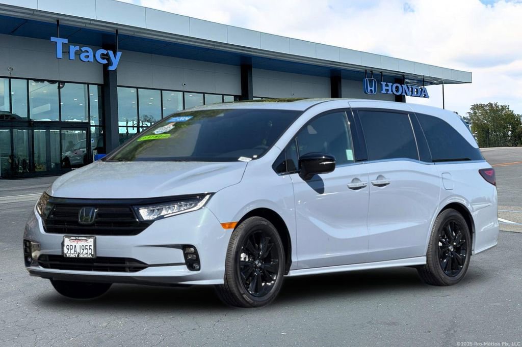 Certified 2024 Honda Odyssey Sport image 14