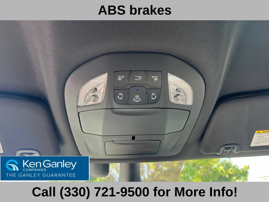 Used 2021 Chrysler Pacifica Touring-L w/ S Appearance Package FWD image 37