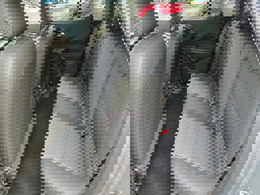 Certified 2025 Chevrolet Trax LT w/ LT Convenience Package image 15