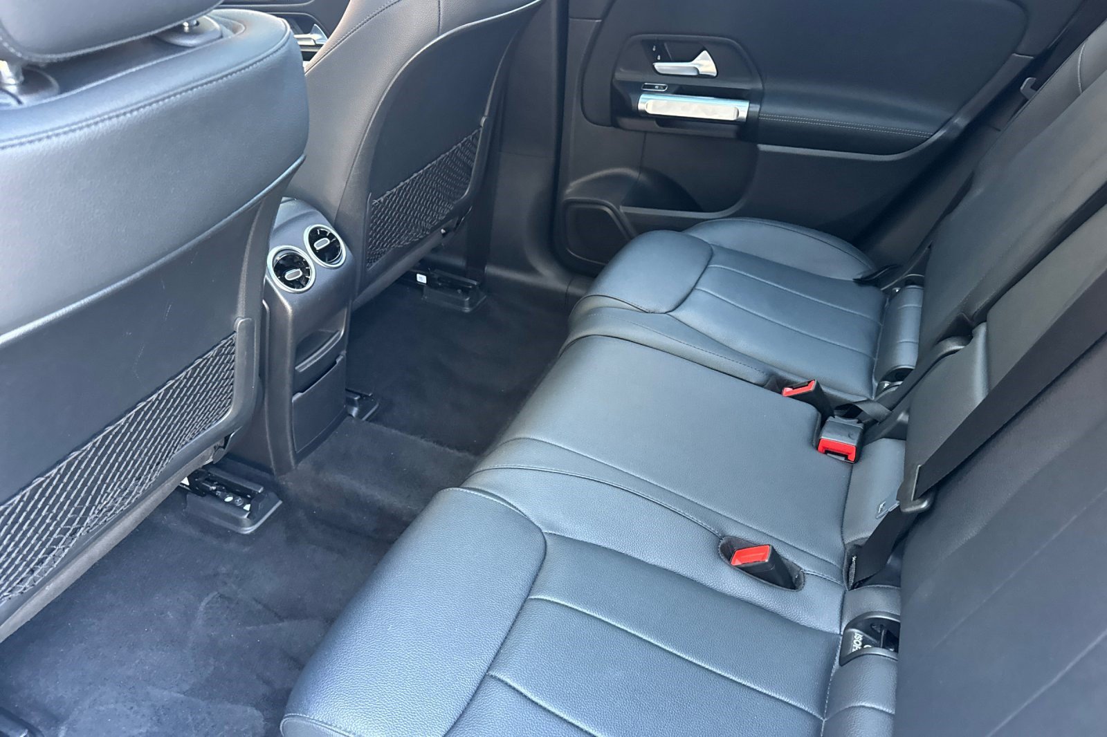 Certified 2023 Mercedes-Benz EQB 250+ image 27