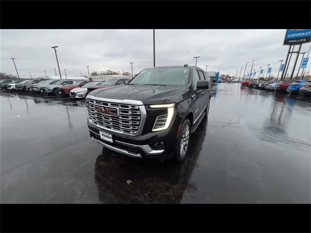Certified 2025 GMC Yukon XL Denali image 4