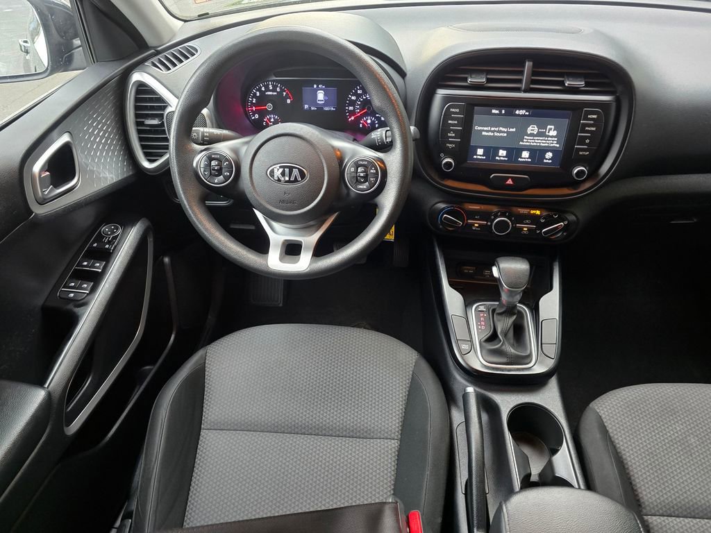Used 2020 Kia Soul LX image 16
