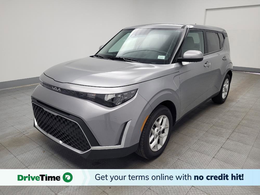 Used 2025 Kia Soul LX image 1