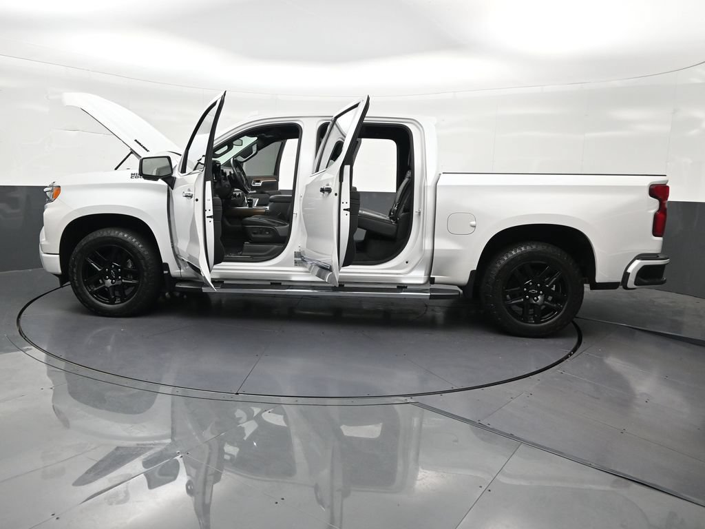Used 2022 Chevrolet Silverado 1500 High Country w/ High Country Premium Package AWD/4WD image 34