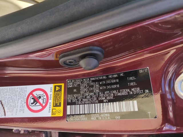 Used 2017 Toyota Highlander XLE image 26