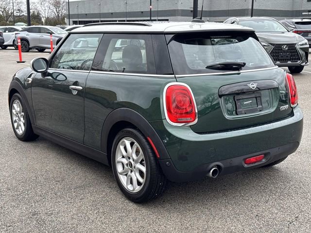 Used 2019 MINI Cooper 2-Door Hardtop w/ Storage Package image 7