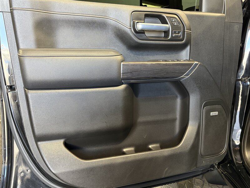 Used 2021 Chevrolet Silverado 2500 LTZ AWD/4WD image 13