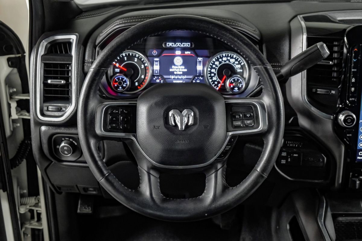 Used 2022 RAM 3500 Laramie AWD/4WD image 16
