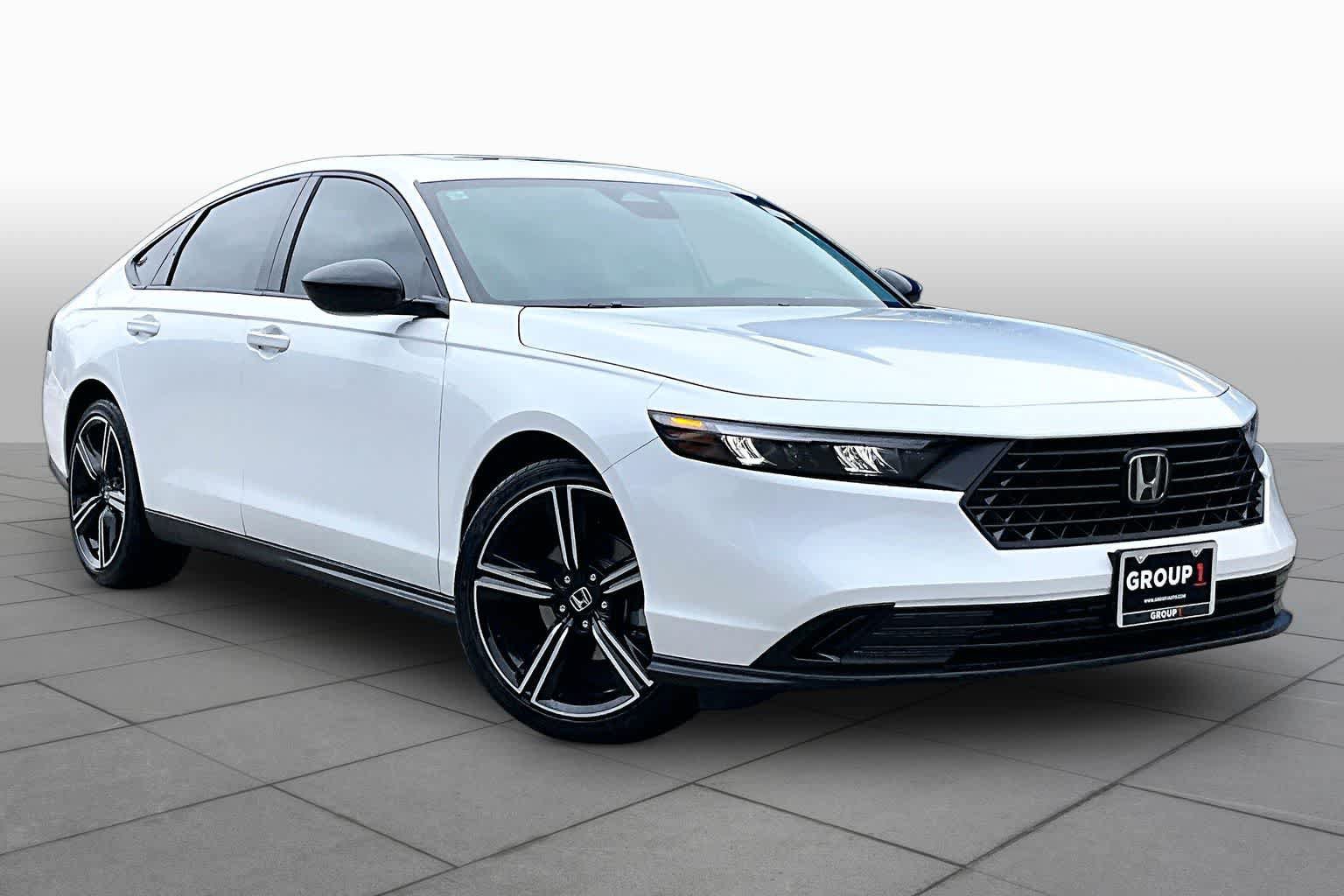 New 2026 Honda Accord SE image 2