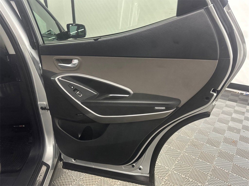 Used 2016 Hyundai Santa Fe Sport 2.0T w/ Option Group 05 image 18