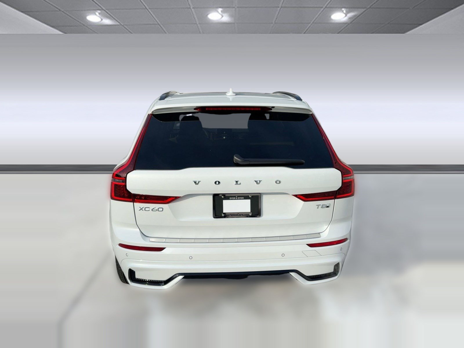 New 2026 Volvo XC60 T8 Plus w/ Protection Package Premier AWD/4WD image 10