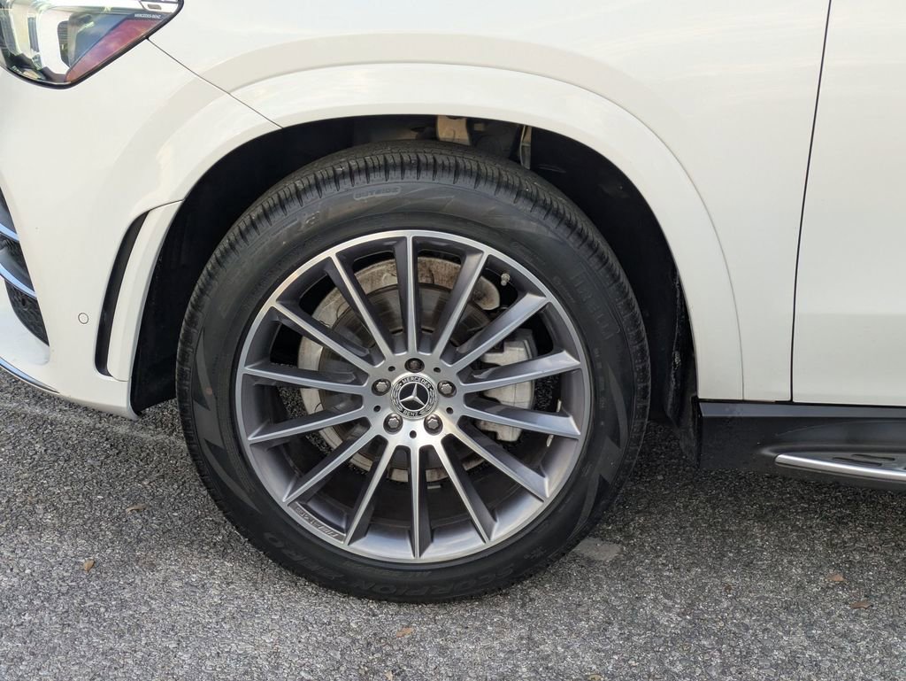 Used 2022 Mercedes-Benz GLE 350 w/ AMG Line Exterior image 10