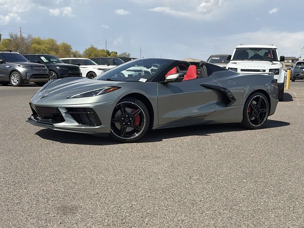 Used 2024 Chevrolet Corvette Stingray Premium Conv w/ Z51 Performance Package RWD image 3