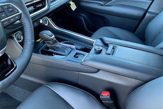 New 2026 Toyota Grand Highlander Platinum image 8