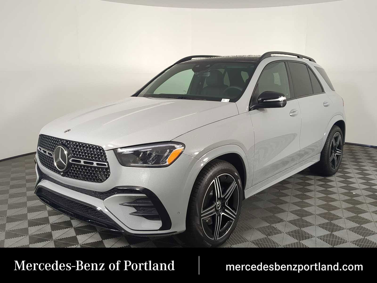New 2026 Mercedes-Benz GLE 450 4MATIC image 1