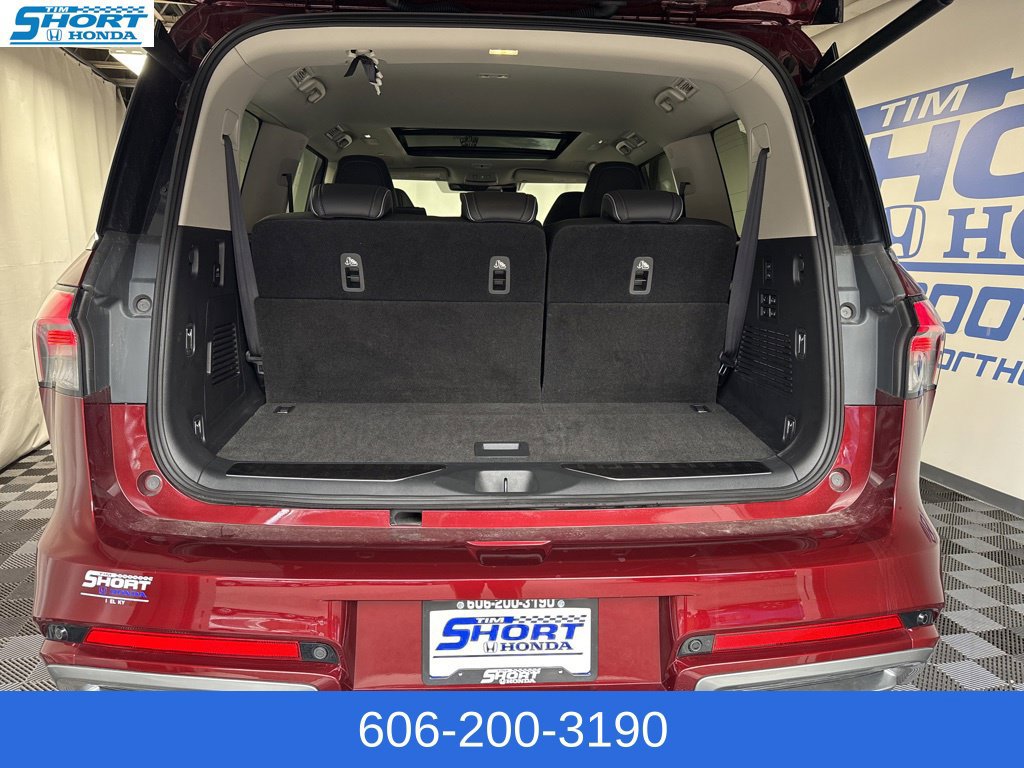 Used 2025 INFINITI QX80 Sensory AWD/4WD image 9