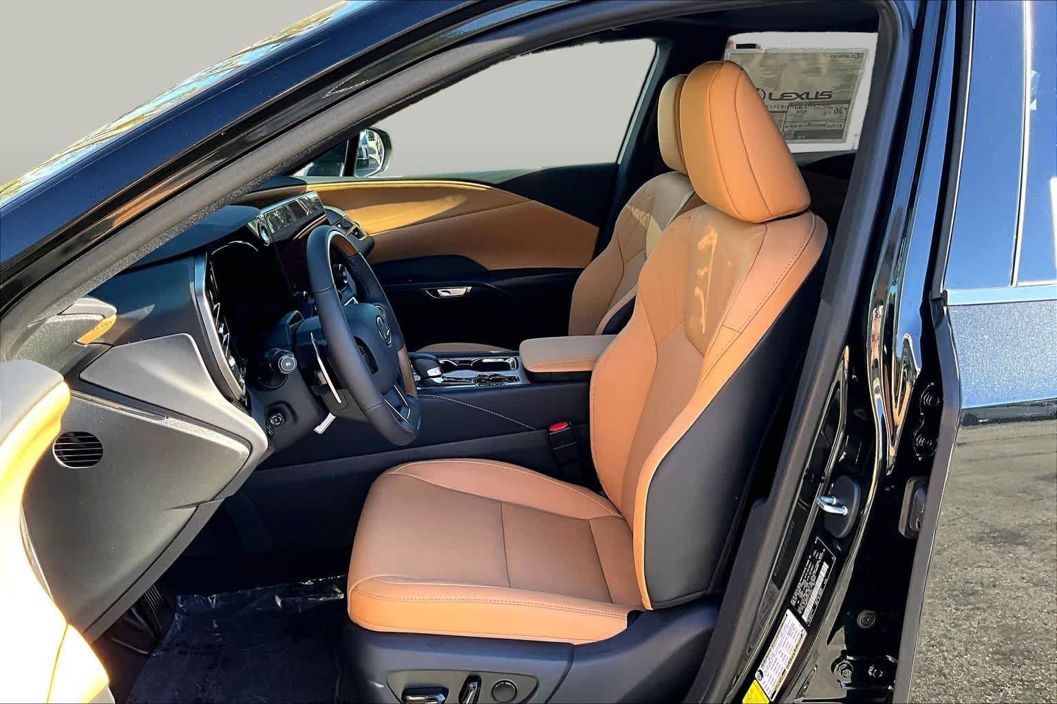 New 2026 Lexus RX 350h w/ Convenience Package AWD/4WD image 18