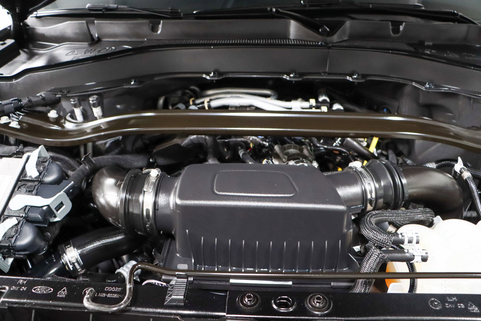 Used 2023 Ford Explorer ST w/ Technology Package image 33