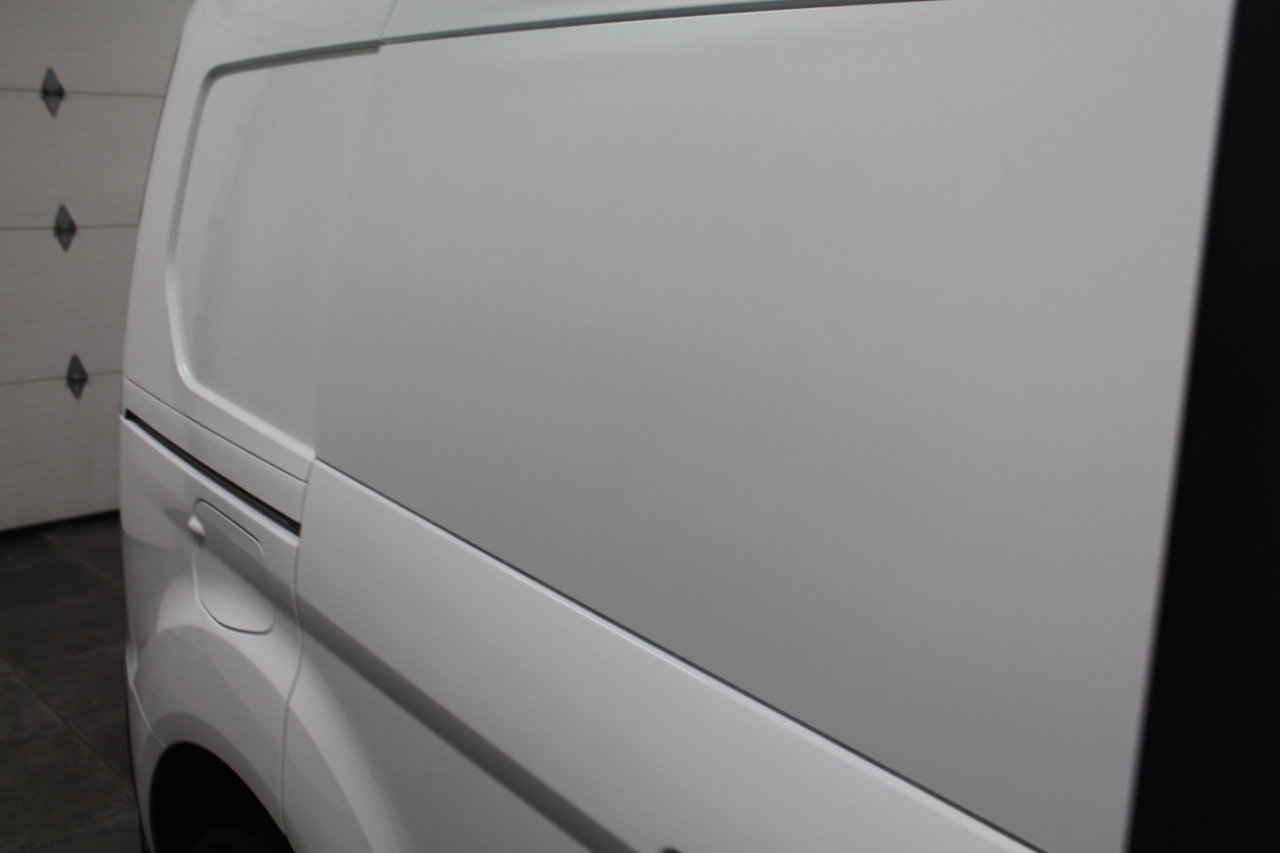 Used 2019 Ford Transit Connect XLT image 35