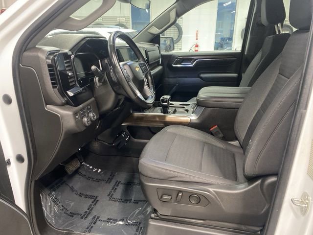 Used 2023 Chevrolet Silverado 1500 LT image 28