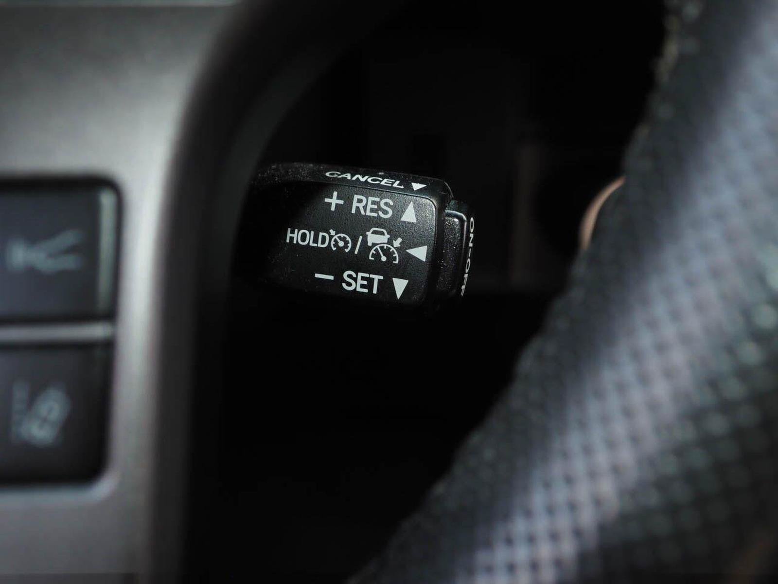 Used 2020 Toyota Tacoma TRD Sport AWD/4WD image 23