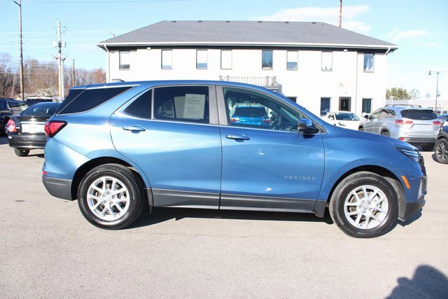 Used 2024 Chevrolet Equinox LT w/ LPO, Floor Liner Package image 6